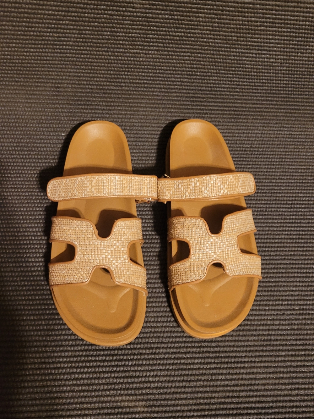 Comfort Womans Tan Woven Cutout Slide Sandals Boho Casual Size 9